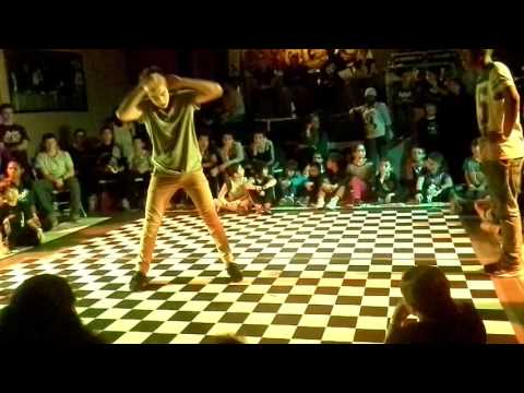 Blondin (ZeuStreet) vs  Bboy du Puy - 1er Tour Kids Battle 2016