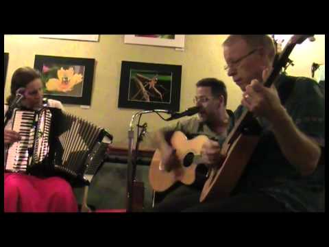 Skean Dubh ~ Rollin' Home to Caledonia