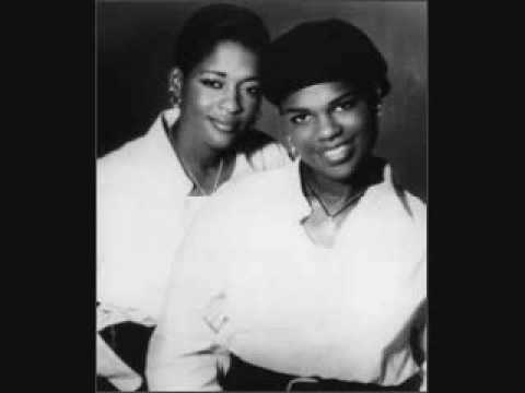 Angie & Debbie Winans - What a Place
