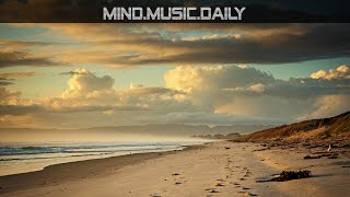 Les Deux Love Orchestra - The Moth & The Flame (Mr. Robot Soundtrack) - mind.music.daily -
