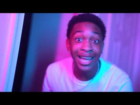 SuaveLos x Lil Mikey- Family Guy(Official Video) Dir. BedifferentMedia