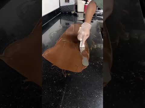 Flake’s chocolate bar #chocolateslovers #chocolates #pastrychef