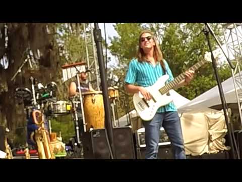 The Groove Orient ~ Hot Bandit Woman ~ feat. Kaleigh Baker ~ Live at Hulaween 2016
