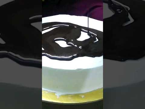 #Baking #Chocolate #Love #Ganache #White #Vanilla #HeightCake #Dessert #CakeFrosting #Piping #Viral