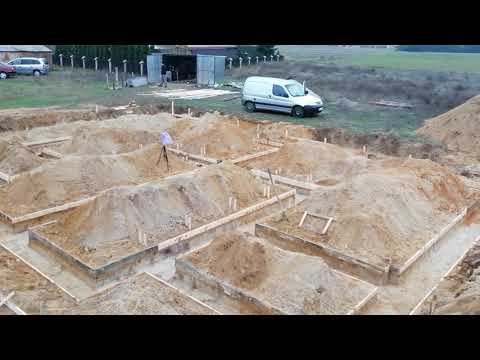 Wykop pod ławy fundamentowe