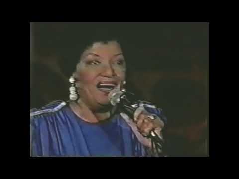 Elena Burke- Amame como soy