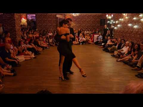 Argentine tango: Lorena Tarantino and Gianpiero Galdi - El Marne
