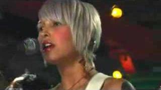 Tilly &amp; The Wall - Rainbows in the Dark