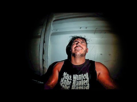 PASSEI UMA NOITE PRESO DENTRO DO CONTEINER