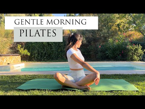 10 Minute Gentle Morning Pilates | Pilates for Beginners
