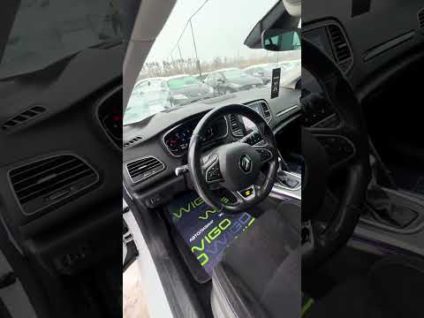 фото renault megane iv рестайлинг 0