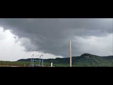 VEM CHUVA... CIDADE DE ITIRAPINA INTERIOR DE SÃO PAULO 