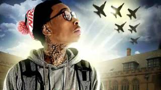 Wiz Khalifa - Material (Flight School)