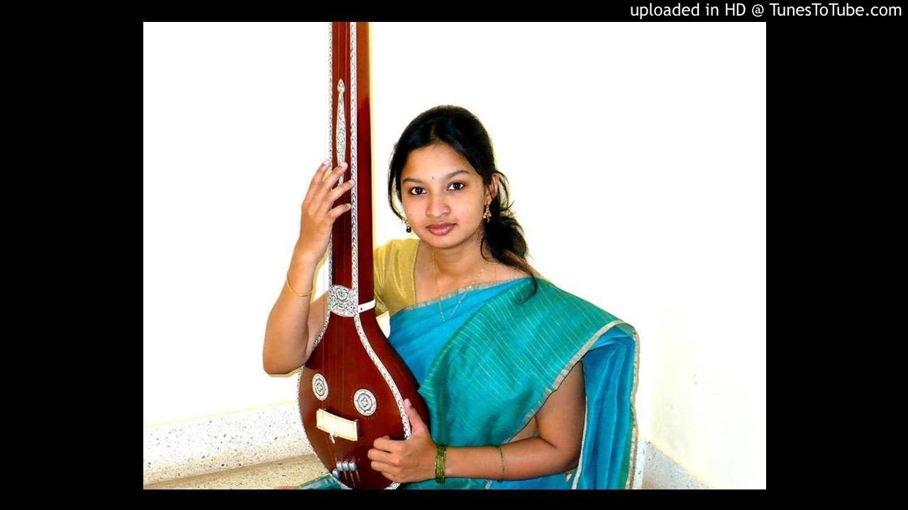 1 Viriboni (Varnam) - Bhairavi - Khanda Atta - Pacchimiriyam Adiappayya Composition