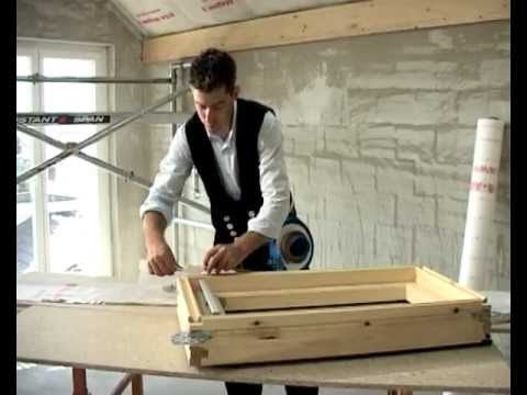 SIGA Corvum 30/30 - Bonding the vapour control layer to the skylight (using a skirt)