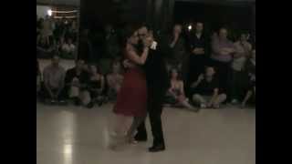 Esteban Moreno y Claudia Codega, Barrio de Tango, Reggio Emilia (Italia) 2012