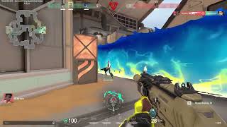 Spotlight Clip
