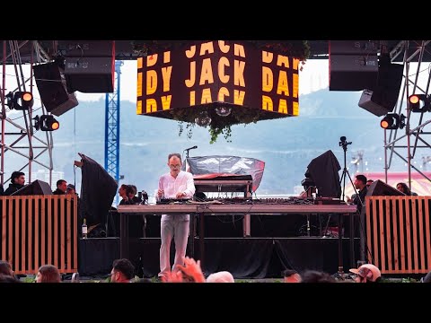 HouseMusik Sessions #14 - Dandy Jack