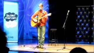Hank Green sings I Don't Have a Favourite Pony at TFIOS Live London 2013