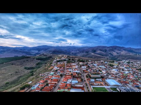 SÃO ROQUE DE MINAS em SERRA DA CANASTRA VISTO DE CIMA em uma tarde MAJESTOSA de PAZ E TRANQUILIDADE