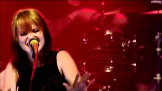 Monster - Paramore (Live at FBR15)