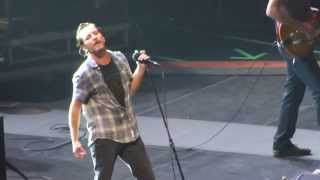 Pearl Jam - Infallible (Worcester &#39;13)