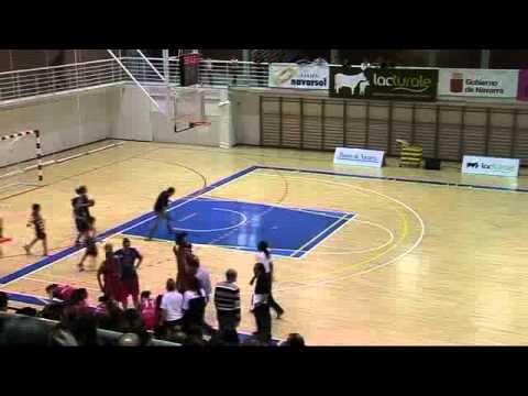 L.F. UNB OBENASA NAVARRA,61 - HONDARRIBIA - IRÚN,64 (12/11/2011 0:00:00)