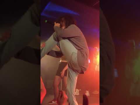 Whoa Whoa Whoa - Watsky live // ft Camila Recchio @ Berlin 15/04/19 Bi Nuu