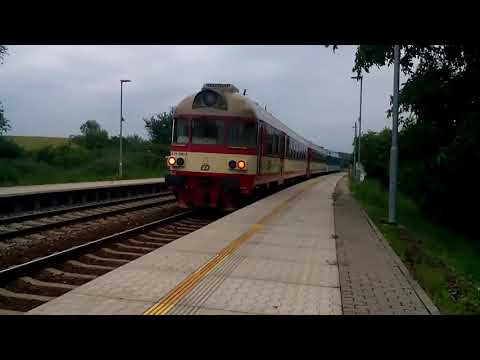 železniční zastávka Marefy