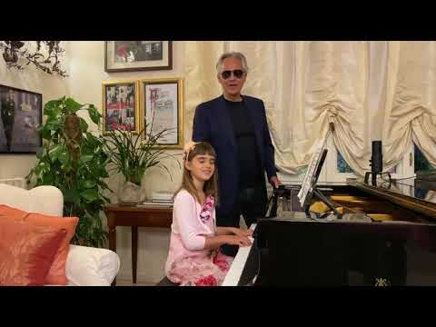 Andrea Bocelli Canta Esta Vez Con Su Hija Pequeña Virginia