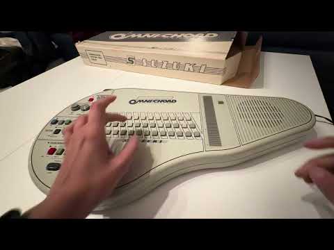 Suzuki OM-84 Omnichord 1984 - Gray image 16