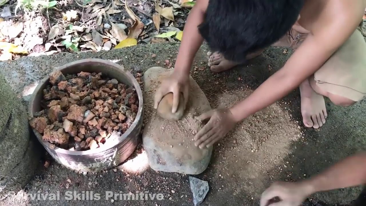 Primitive Technology Building furnace and casting knife copper beautiful mp4