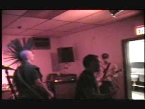 Common Voice - Head Kicked In (The Rezillos Cover) LIVE