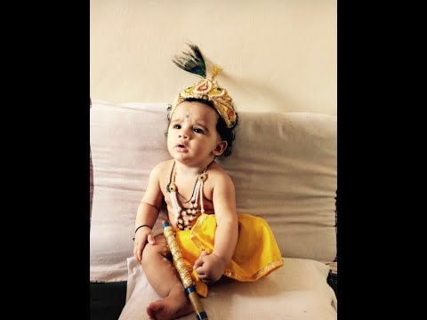 #Lock-#down #baby's #activities : first cute walk on street