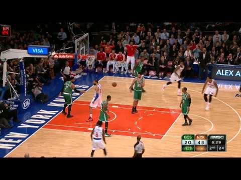 Tyson Chandler Stretches for the Facial Oop Finish