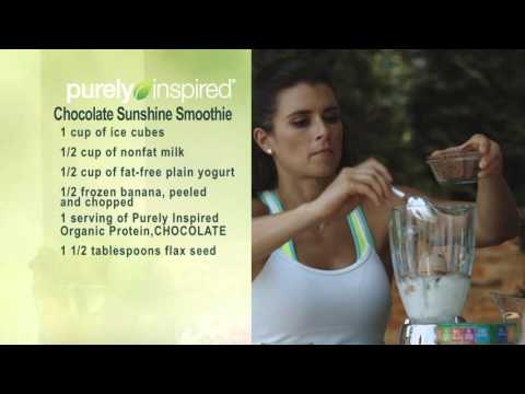 Danica Patrick's Chocolate Sunshine Smoothie