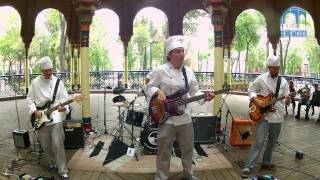 Not Made In China - Roca Cola | Busking Mexico