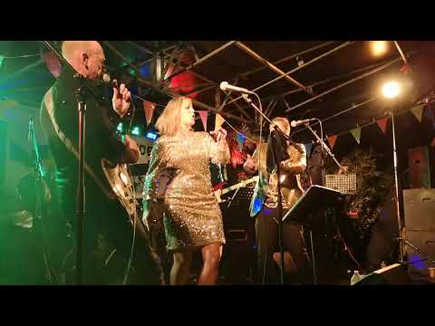Bad touch - Chezkit op de Berenfeesten 2019 - Vlierzele