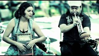 Live music in SoHo, New York - Jessy Carolina and the Hot Mess