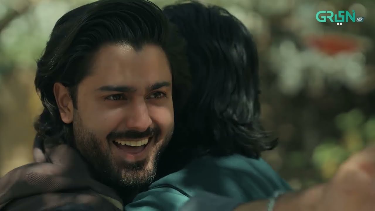 Dost Ki Shadi Par Dance | Ghulam Bashah Sundri | Hina Afridi - Zaviyar Nauman | Green TV