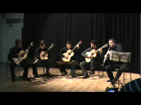Divertimento 5 by Luca Luciano (Guitar Quartet and Clarinet)