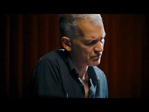 Brad Mehldau Plays The Beatles' "Golden Slumbers"