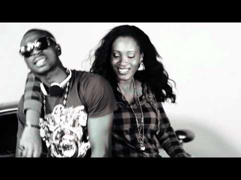 Ditto Feat Durella- Blow My Mind.mp4