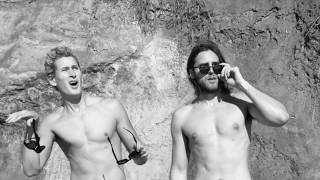 King Flamingo- Attack! Of The Manchovie...(Official Video)