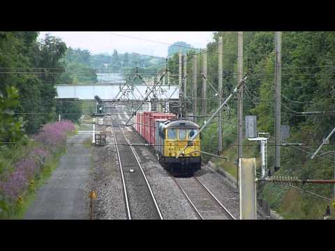 4M74 = 86613 & 86610 Freightliner.