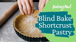 How to line a pastry case and bake it blind