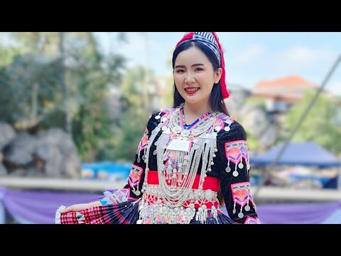 siab poj ntsoog cover Rinda xyooj