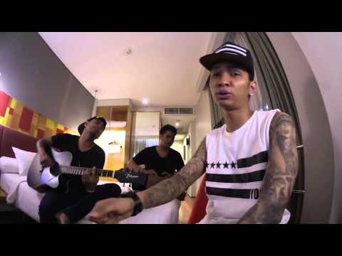 Young Lex ft Afrogie - Teman Palsu ( Akustik ) | Official Video Clip