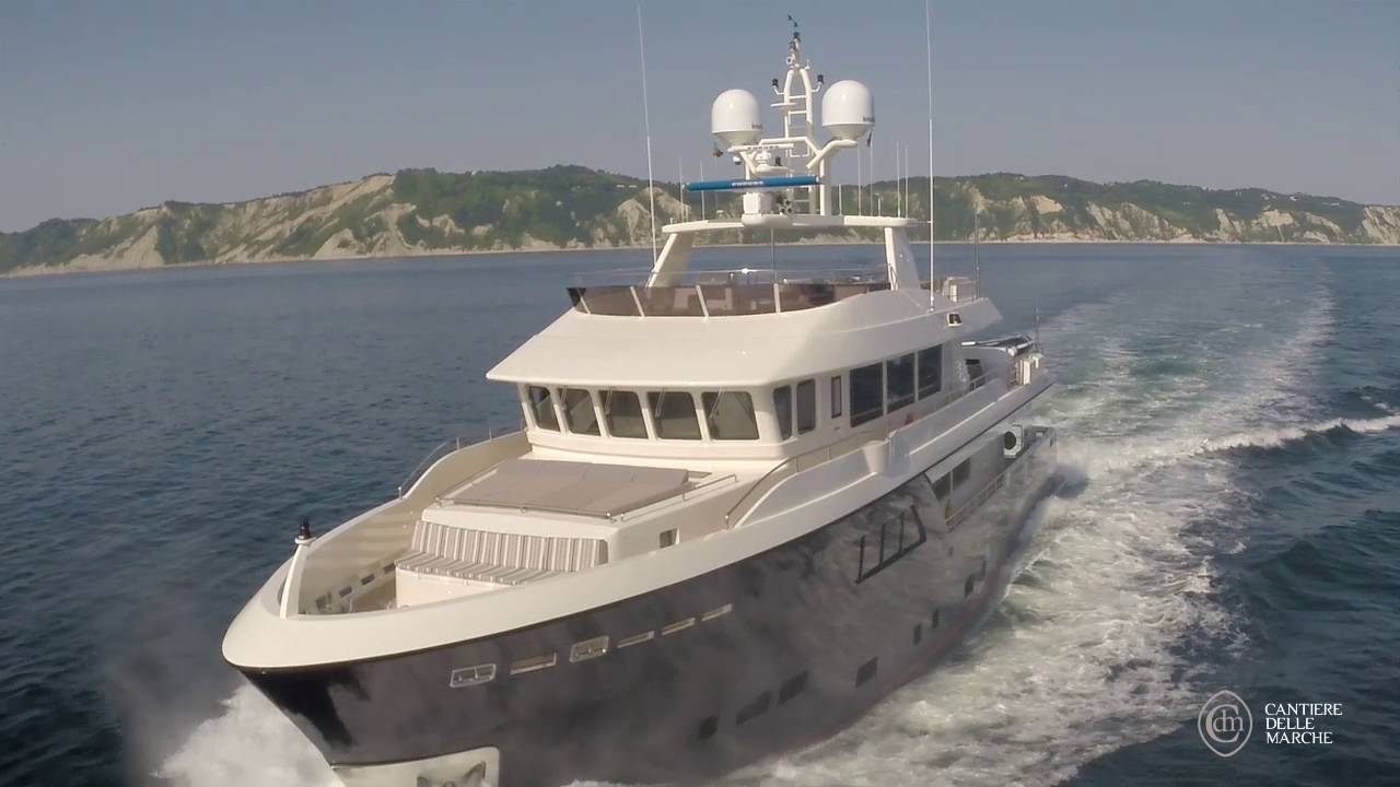 Яхта Babbo - Darwin Class 102