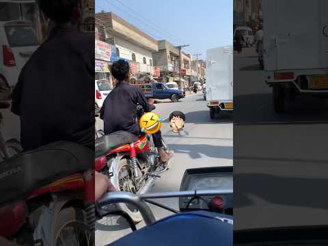 Pakistani Riders be like🤣 || honda cd 70 vs china 70 rash driving.?😨